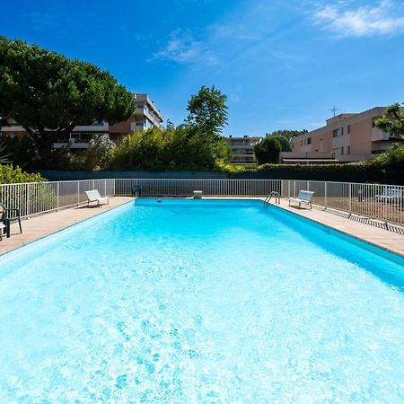 Residence Mediterranee - Beachfront - Sun And Seaview - Pool - Private Parking Cagnes-sur-Mer Bagian luar foto